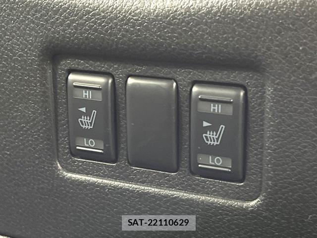 Nissan ELGRAND 2019-09 8815077-6