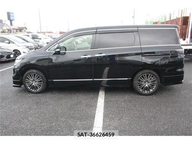 Nissan ELGRAND 2021-03 8815671-9