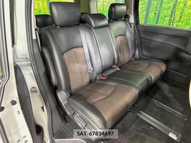 Nissan ELGRAND 2012-03 8817587-8