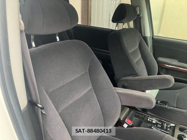 Honda ELYSION 2006-07 8813759-8