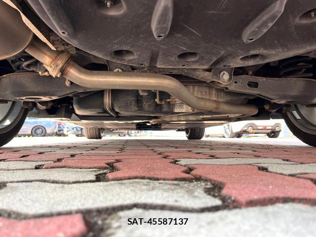 Lexus ES 2019-11 8813211-18