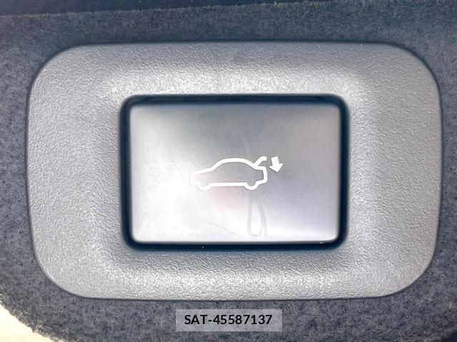 Lexus ES 2019-11 8813211-3