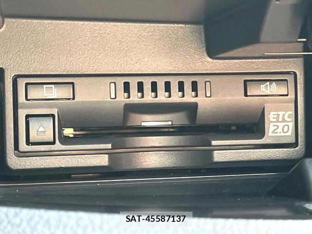Lexus ES 2019-11 8813211-6