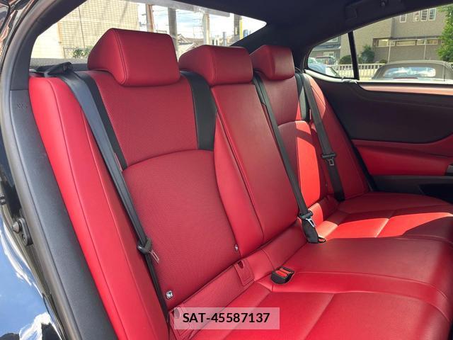 Lexus ES 2019-11 8813211-8
