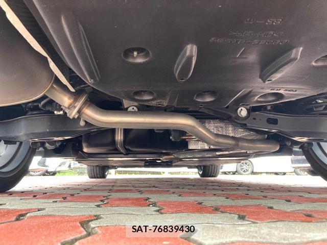 Lexus ES 2022-04 8813213-18
