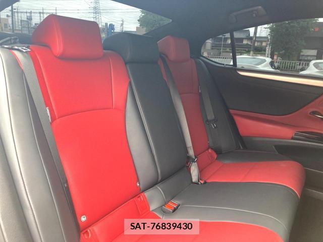 Lexus ES 2022-04 8813213-8