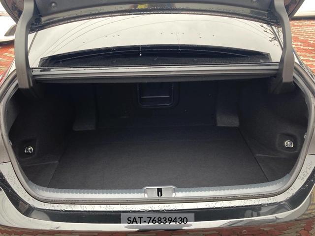 Lexus ES 2022-04 8813213-9