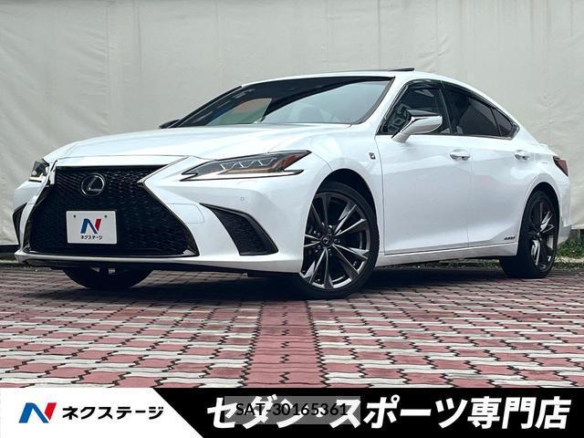Lexus ES 2019-02 8813215-0