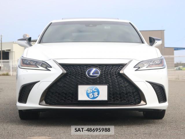 Lexus ES 2019-07 8814805-9