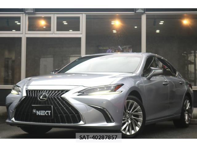 Lexus ES 2022-10 8814820-0