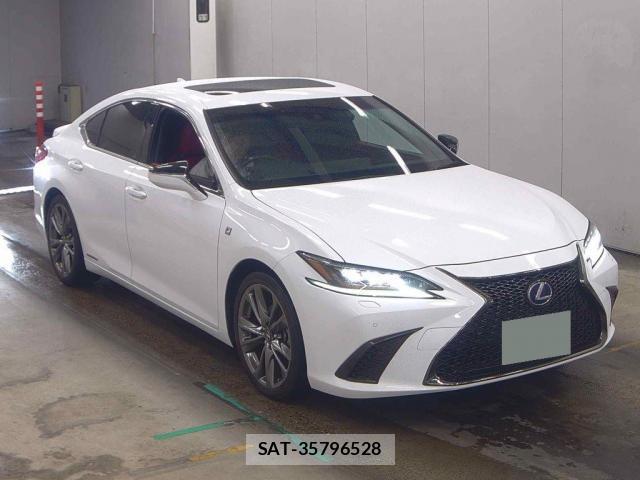 Lexus ES 2019-09 8814954-3