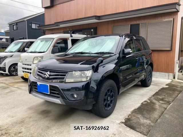 Suzuki ESCUDO 2014-07 8813299-2