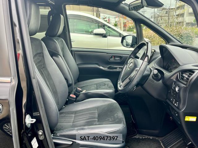 Toyota ESQUIRE 2019-06 8812995-10