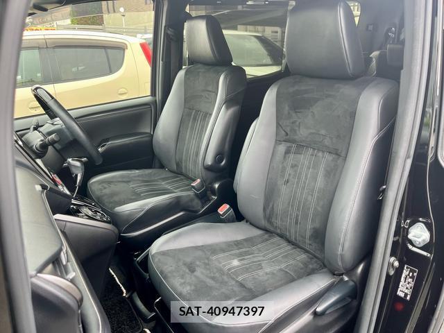 Toyota ESQUIRE 2019-06 8812995-15