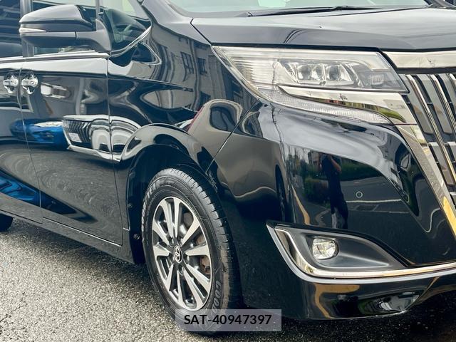 Toyota ESQUIRE 2019-06 8812995-5