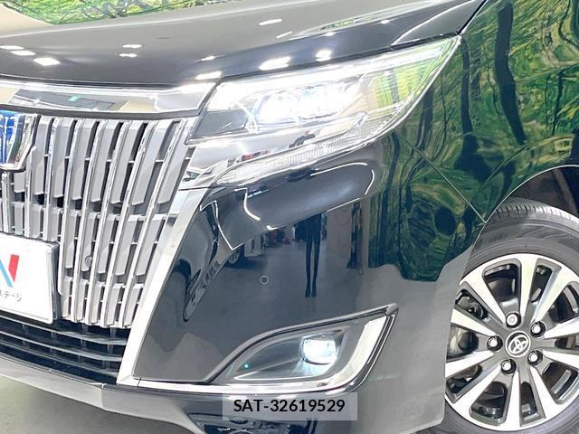 Toyota ESQUIRE 2019-03 8813172-12