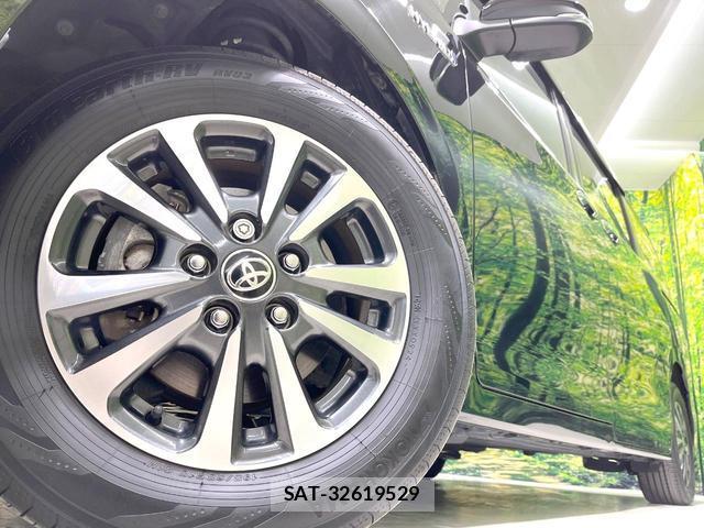 Toyota ESQUIRE 2019-03 8813172-13