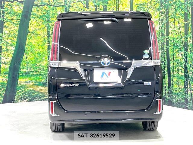Toyota ESQUIRE 2019-03 8813172-15