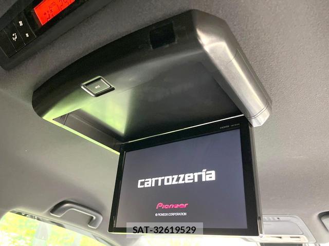 Toyota ESQUIRE 2019-03 8813172-5