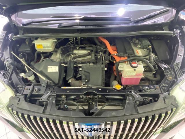 Toyota ESQUIRE 2015-04 8814404-17