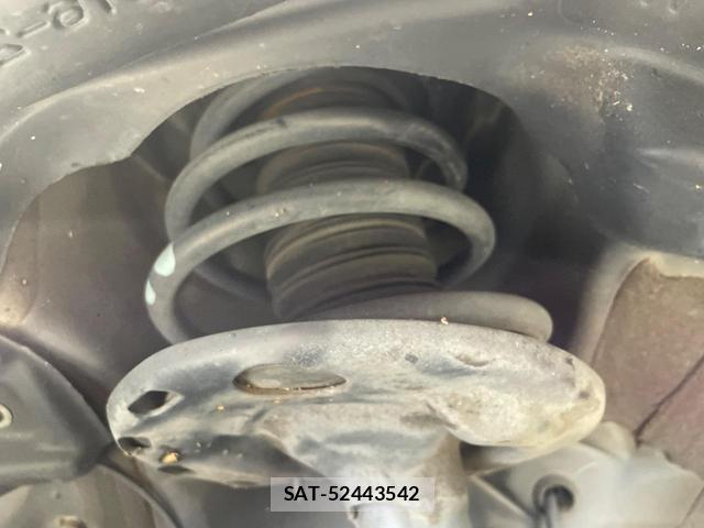 Toyota ESQUIRE 2015-04 8814404-19