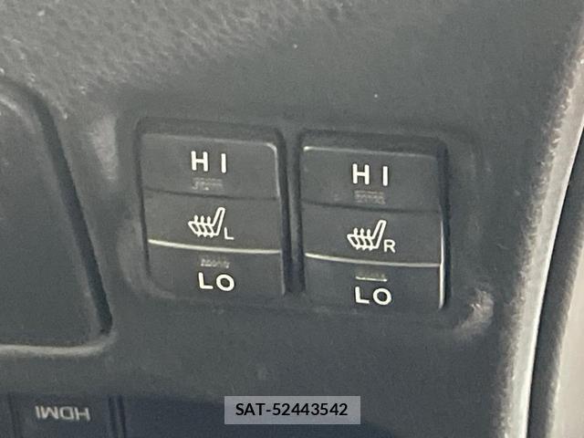 Toyota ESQUIRE 2015-04 8814404-6