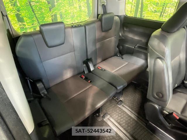 Toyota ESQUIRE 2015-04 8814404-9