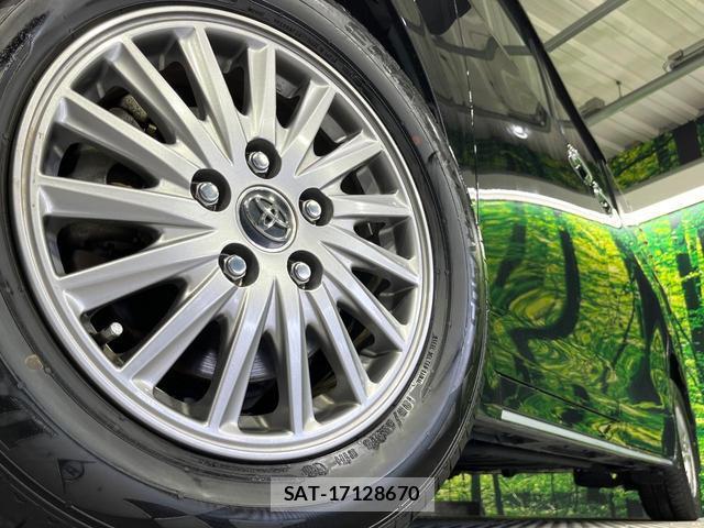 Toyota ESQUIRE 2016-02 8814737-12
