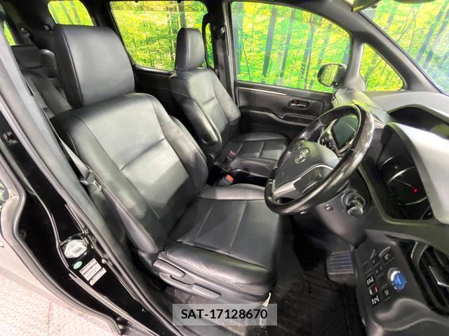 Toyota ESQUIRE 2016-02 8814737-7