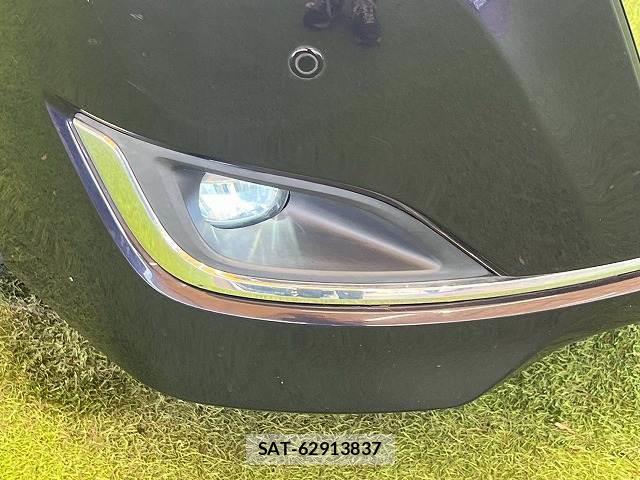 Toyota ESQUIRE 2018-08 8814875-7