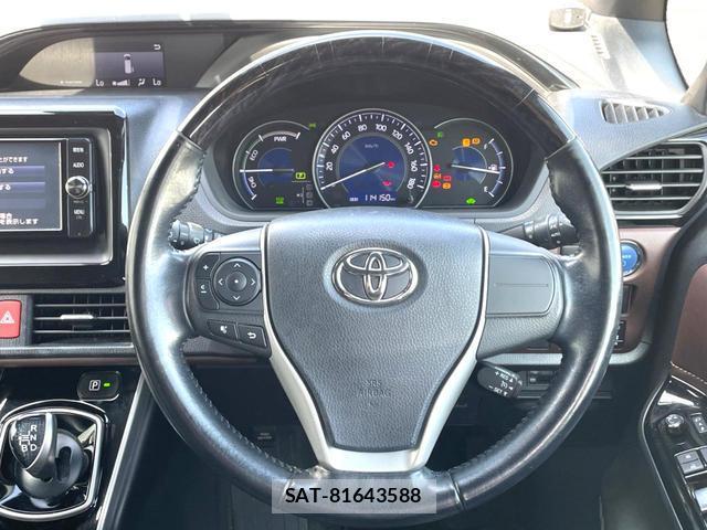 Toyota ESQUIRE 2017-11 8815002-11