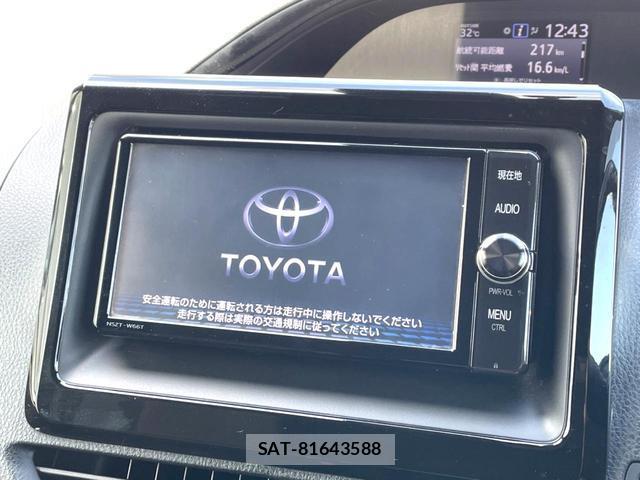 Toyota ESQUIRE 2017-11 8815002-2