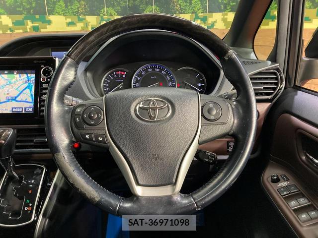 Toyota ESQUIRE 2014-11 8815906-11