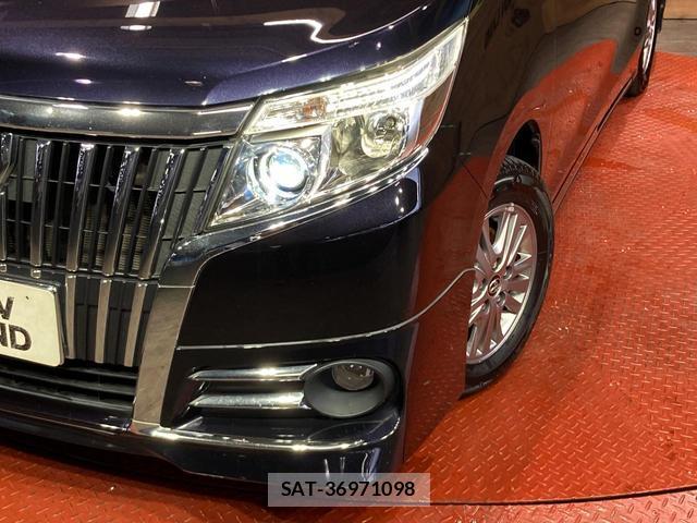 Toyota ESQUIRE 2014-11 8815906-12