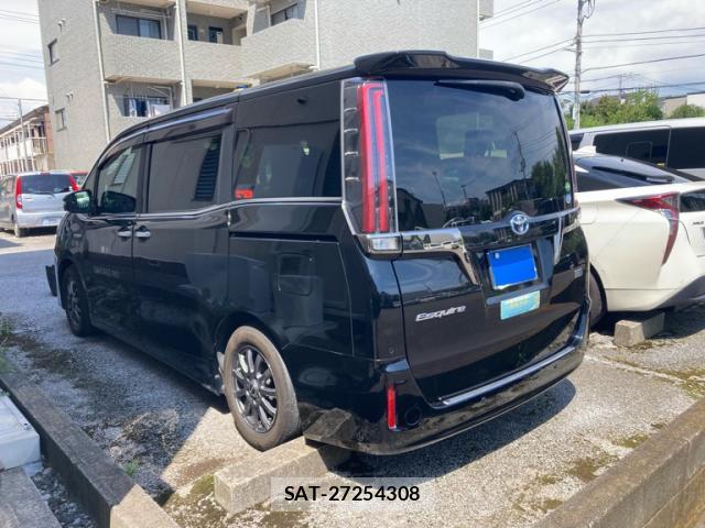Toyota ESQUIRE 2020-03 8816394-11