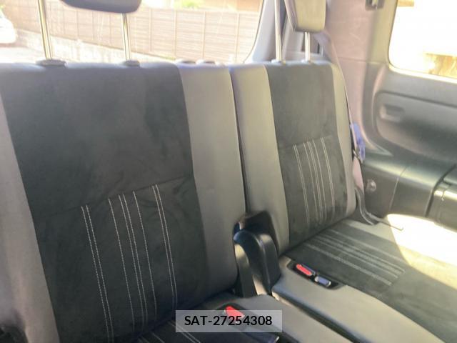 Toyota ESQUIRE 2020-03 8816394-8