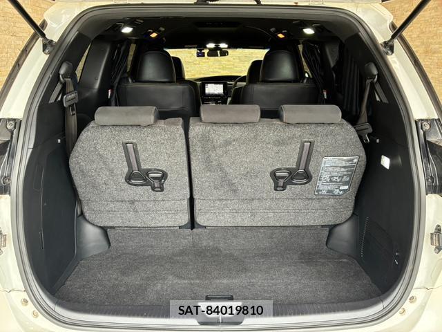 Toyota ESTIMA HYBRID 2016-11 8817027-15