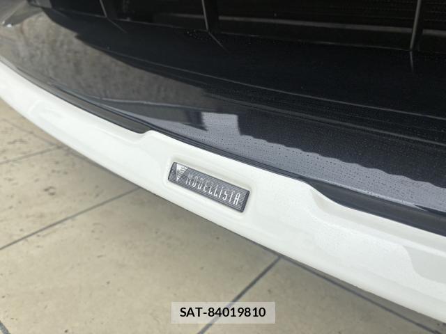 Toyota ESTIMA HYBRID 2016-11 8817027-6
