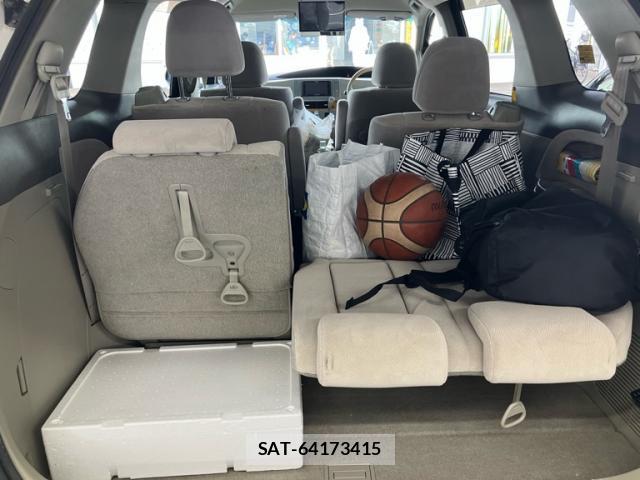 Toyota ESTIMA 2008-09 8812060-14