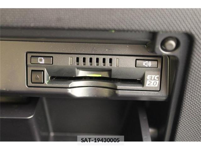Toyota ESTIMA 2017-08 8812299-5