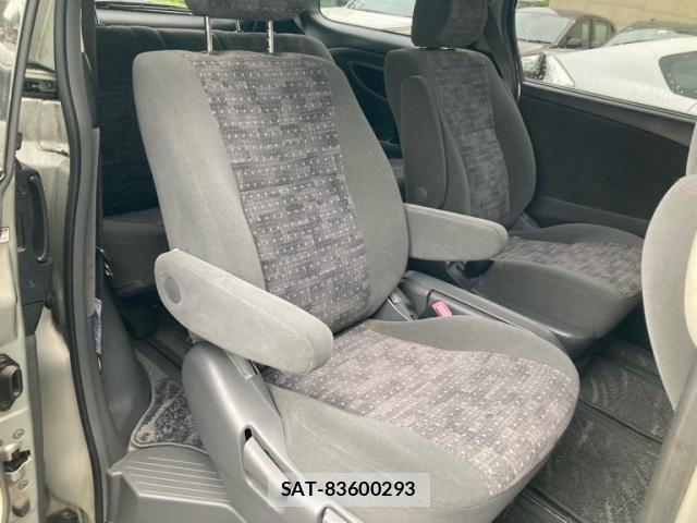Toyota ESTIMA 2005-10 8813012-17