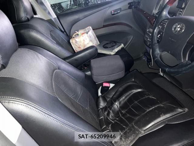 Toyota ESTIMA 2010-10 8813107-9