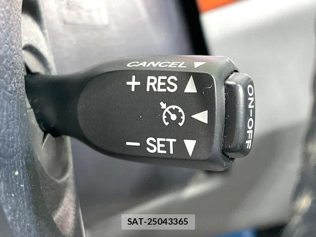 Toyota ESTIMA 2010-08 8813177-7
