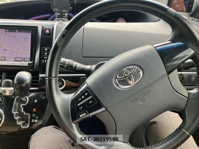 Toyota ESTIMA 2016-03 8813376-13