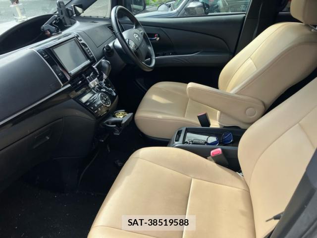 Toyota ESTIMA 2016-03 8813376-5
