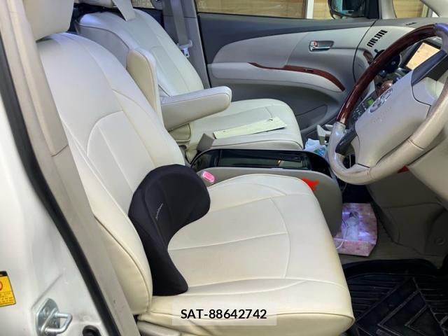 Toyota ESTIMA 2011-10 8813622-9