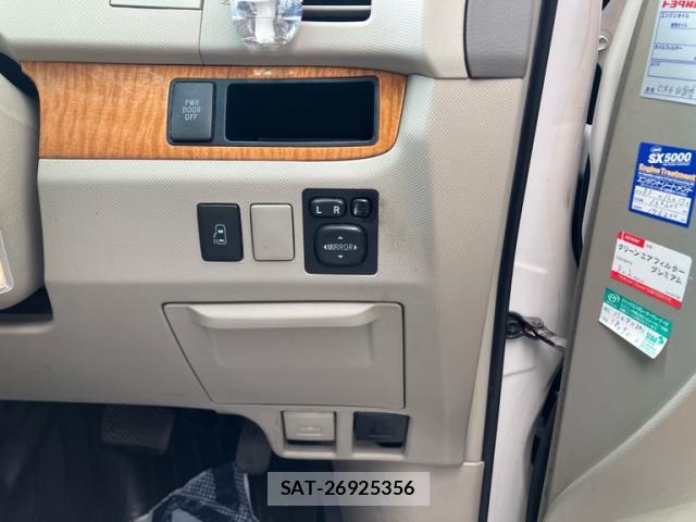 Toyota ESTIMA 2010-02 8813644-7