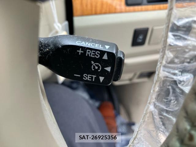 Toyota ESTIMA 2010-02 8813644-9