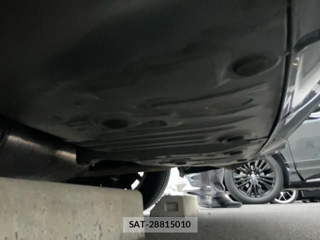 Toyota ESTIMA 2009-11 8813857-8