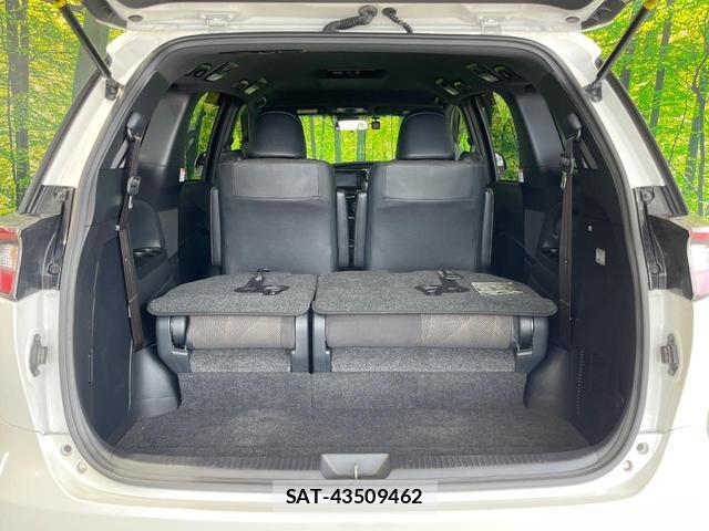 Toyota ESTIMA 2016-08 8814010-11